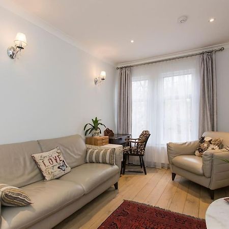 2 Bed Room Flat Near Westfield, West 런던 외부 사진