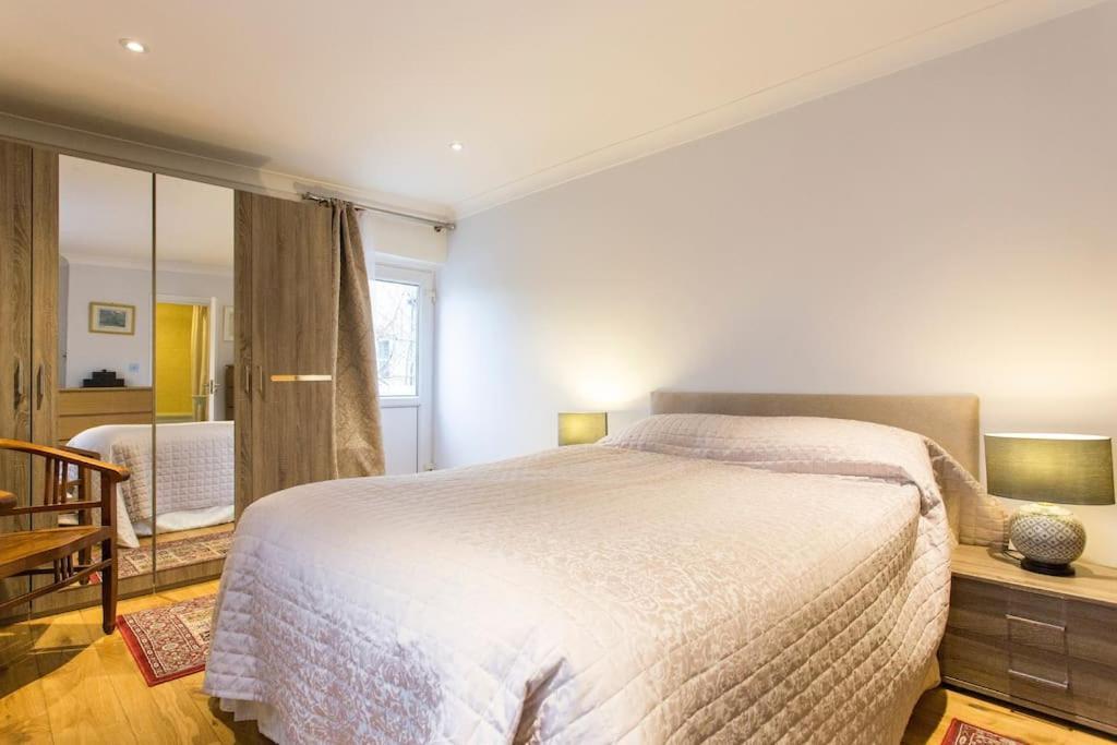 2 Bed Room Flat Near Westfield, West 런던 외부 사진